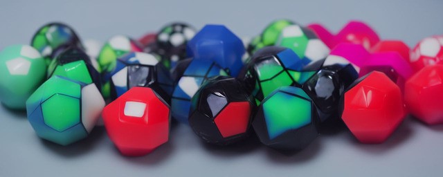 为什么墨玉撞不坏