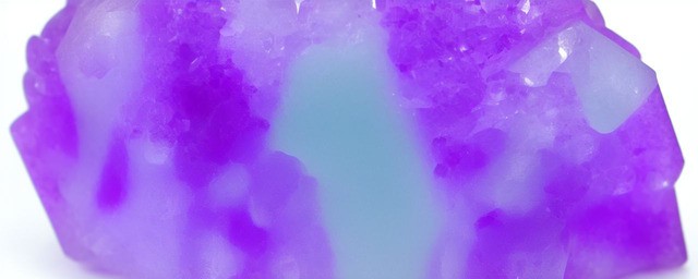 翡翠紫罗兰晶体