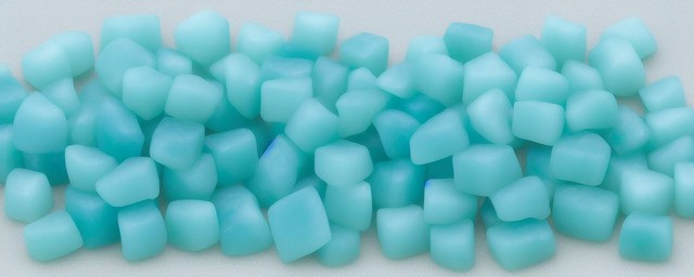 蓝水翡翠价位在多少