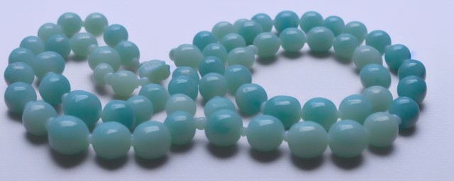 高瓷高蓝玉化松石珠子