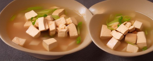 酸汤豆花鱼的做法