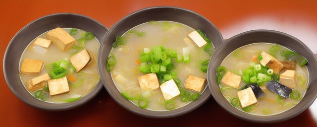 鲍鱼豆腐汤的做法