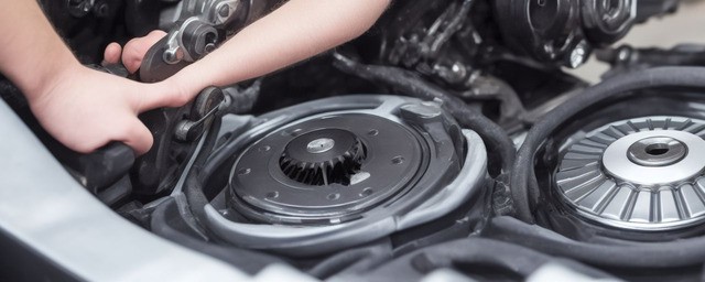 汽车离合器重怎么变轻